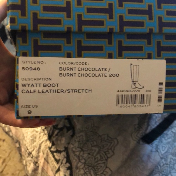 Tory Burch boots - Picture 3 of 3